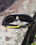 Очки Oakley Yellow-1