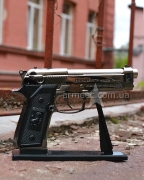 Зажигалка-пистолет Beretta M9